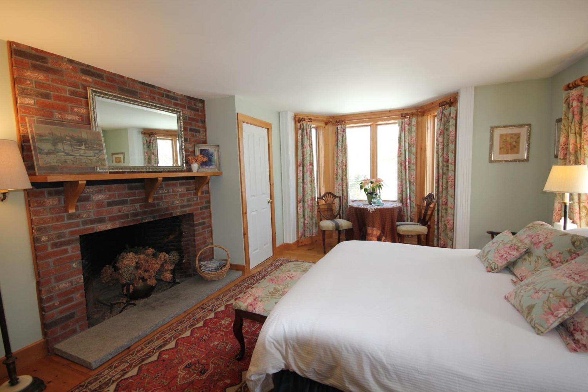 Highland Lake Inn Andover Kamer foto