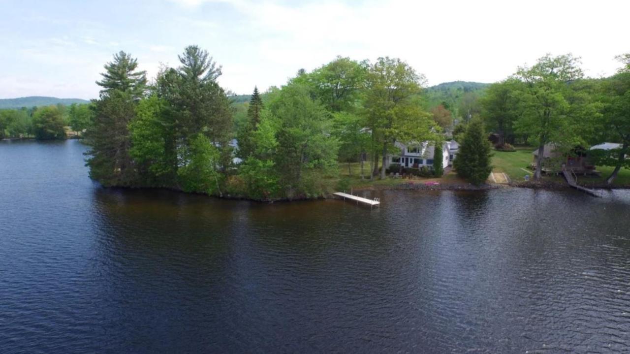 Highland Lake Inn Andover Buitenkant foto