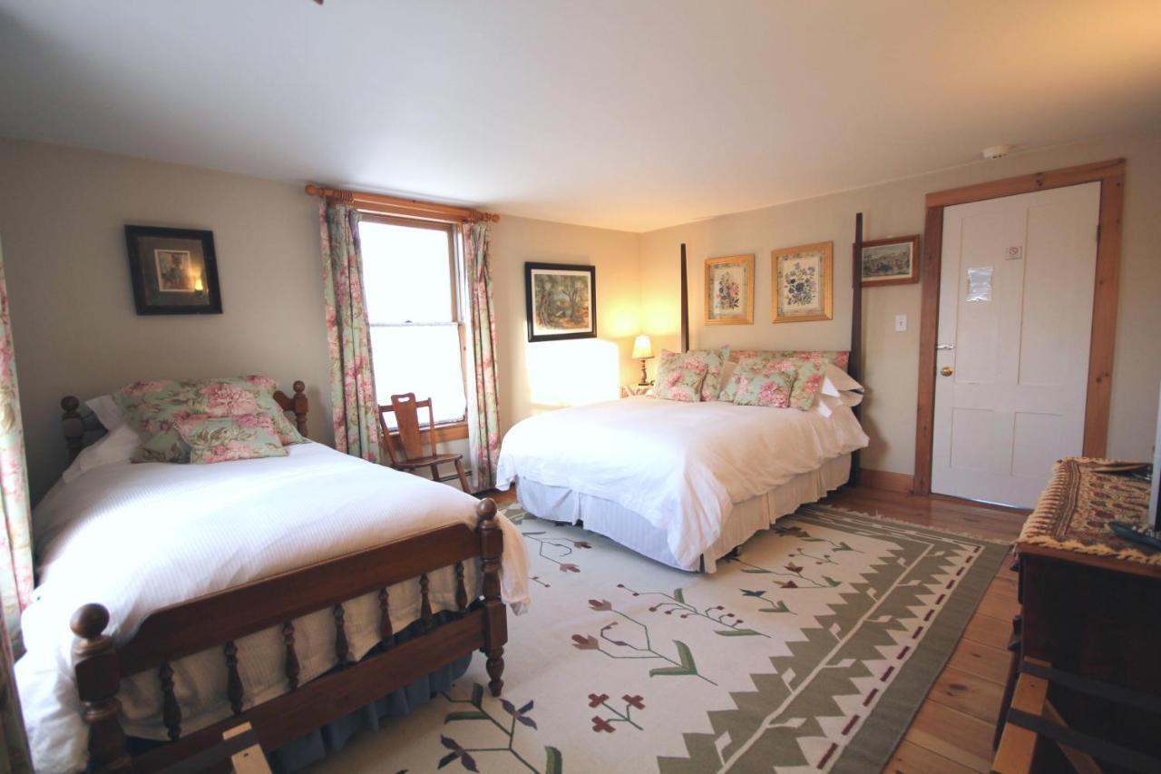 Highland Lake Inn Andover Kamer foto